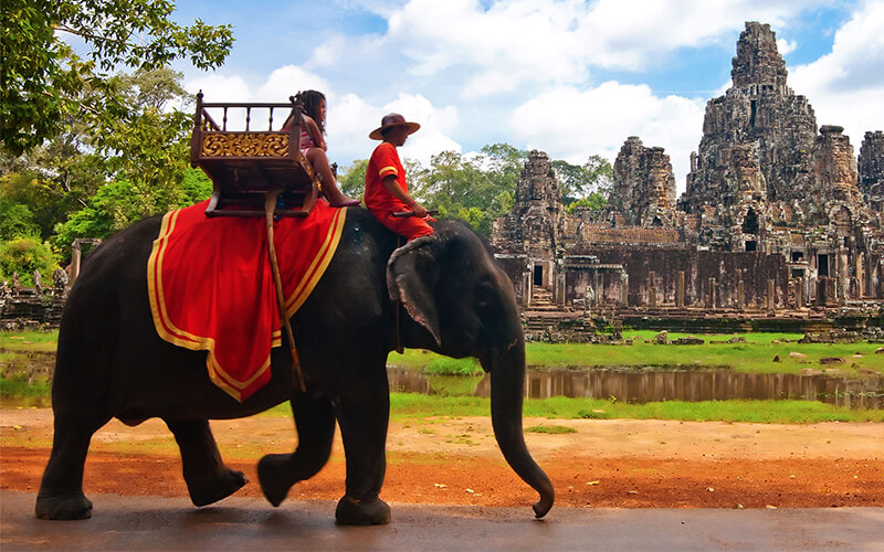 Elephant riding in Cambodia - Cambodia tours