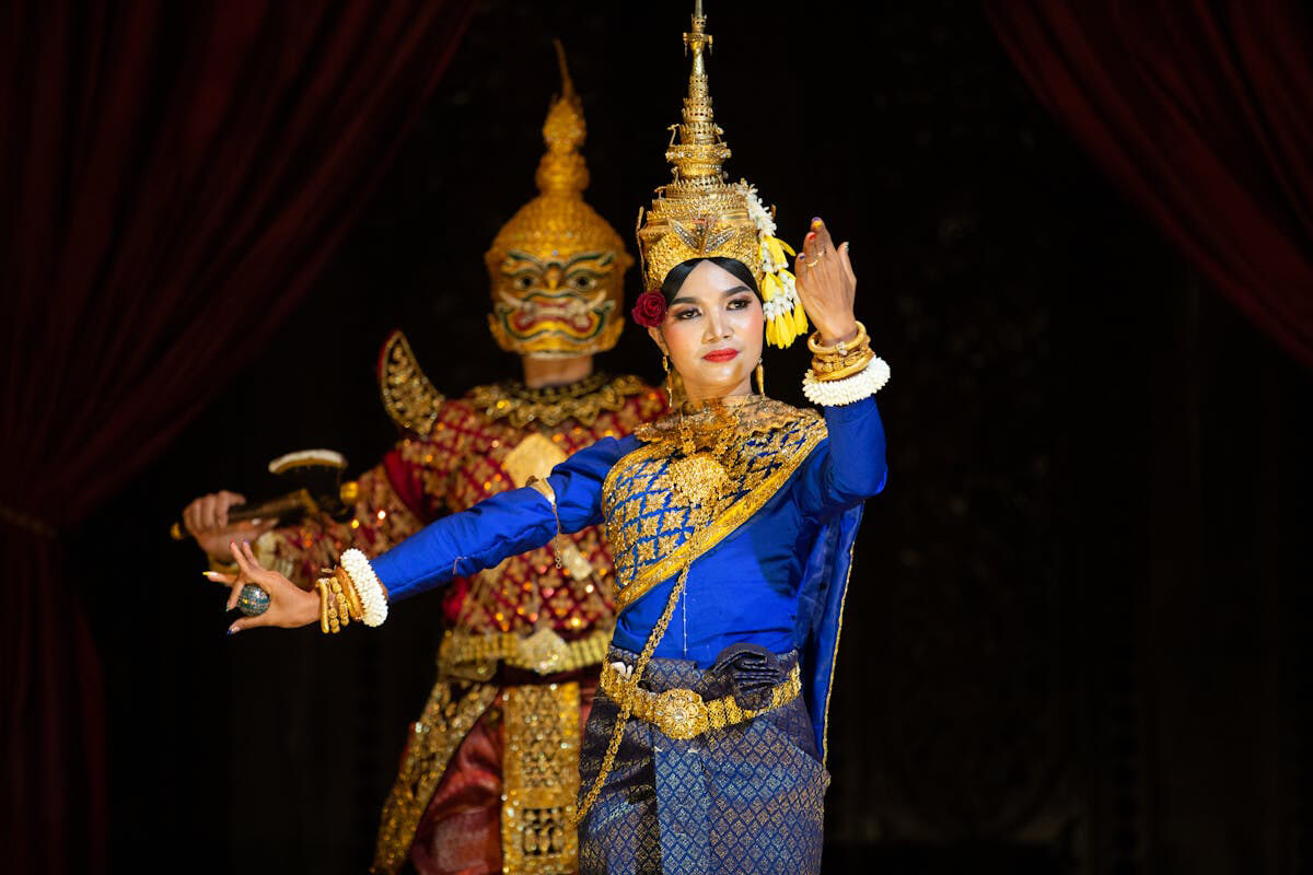 Cambodia Traditional Dance - Trips to Vietnam and Cambodia