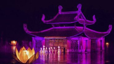_Traditional puppetry in The Quintessence of Tonkin Show