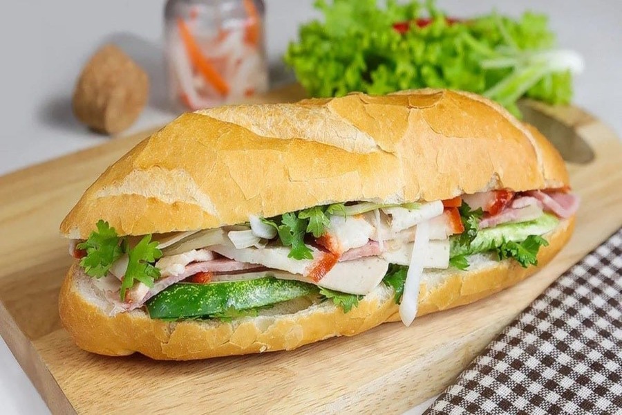 banh mi - a classic breakfast dish in vietnam