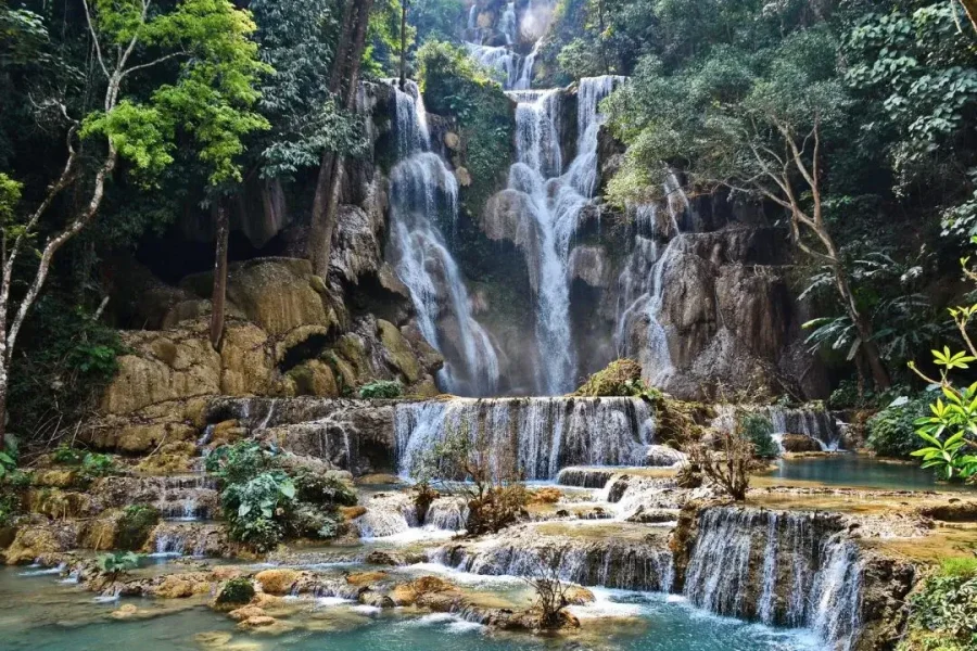 best charms of vietnam laos 15 days tour