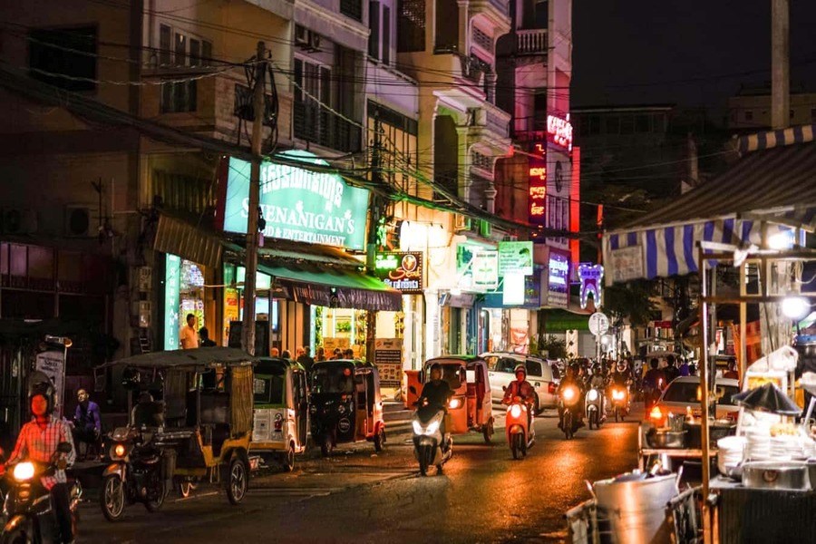 enjoy the Nights in Cambodia