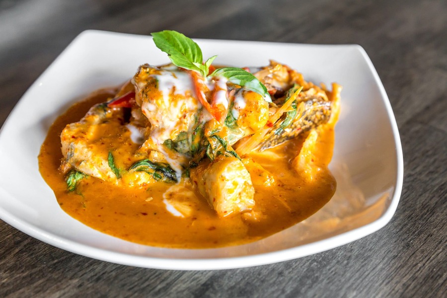 must-try Cambodian Foods and Drinks