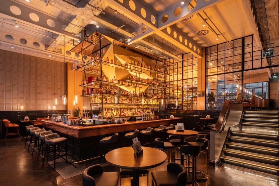 the-alchemist - hanoi nightlife