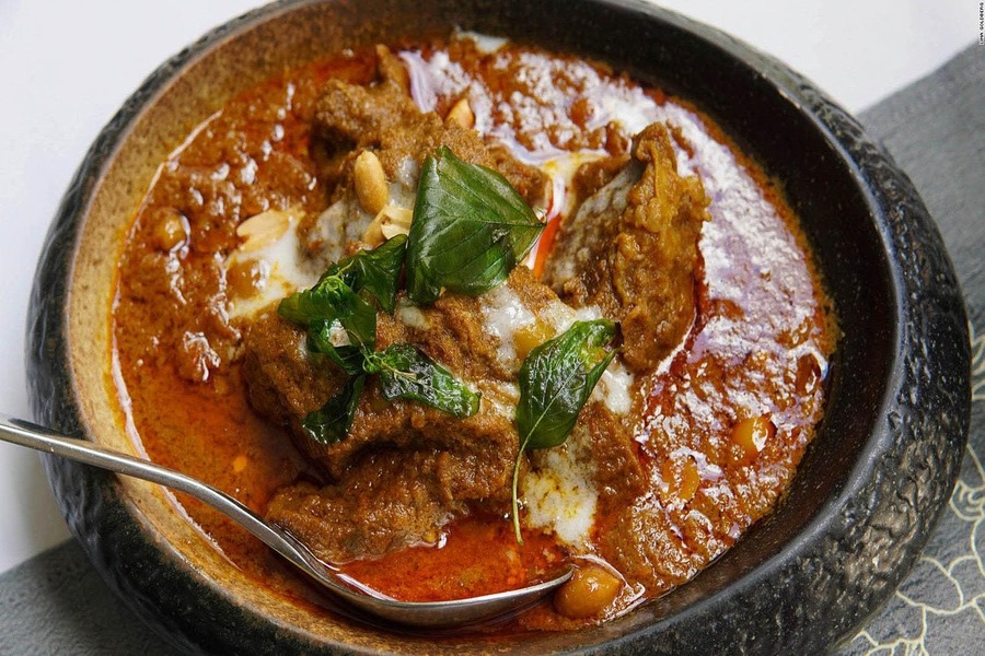 top must try Cambodian Foods and Drinks