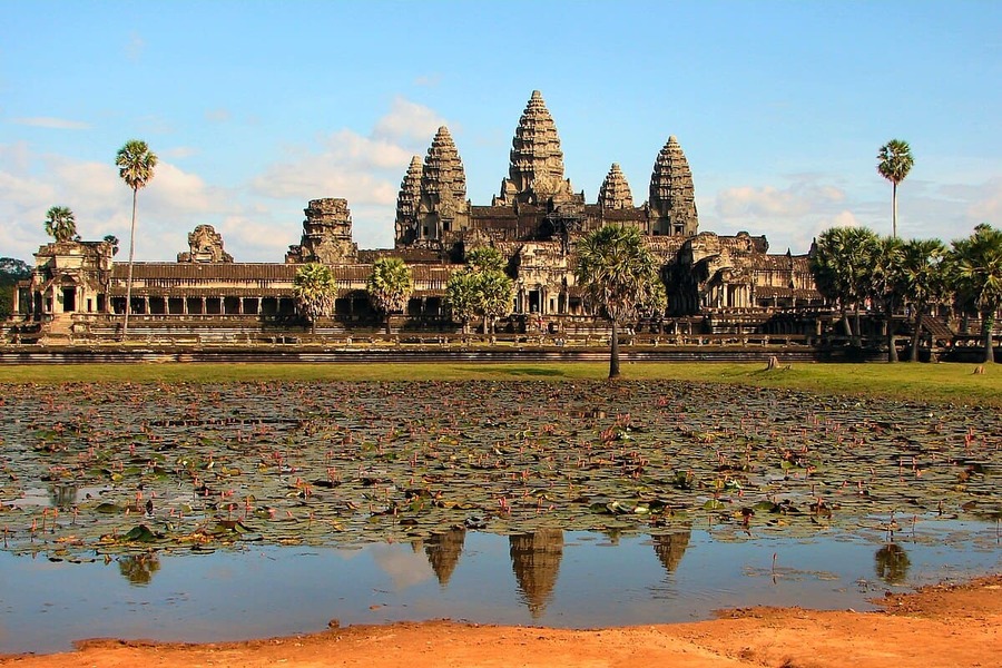 history of Angkor Wat
