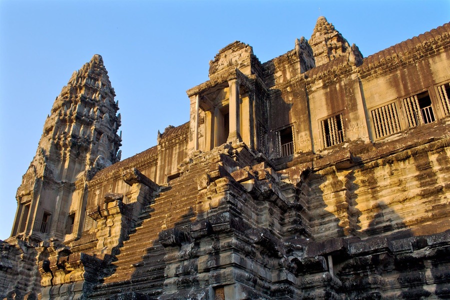 visit Angkor Wat