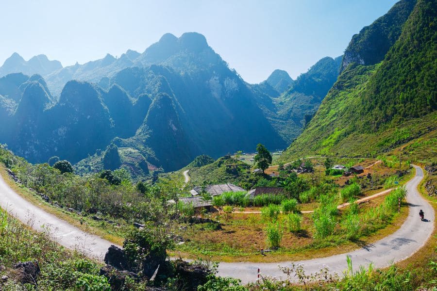 Ha Giang Loop_ Motorcycle Adventure Through Ethnic Heartland