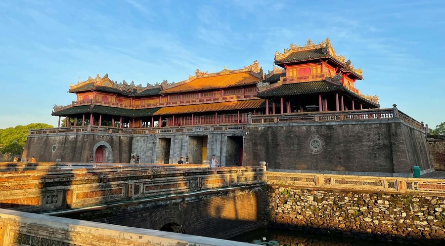 Vietnam travel itinerary for first-timers