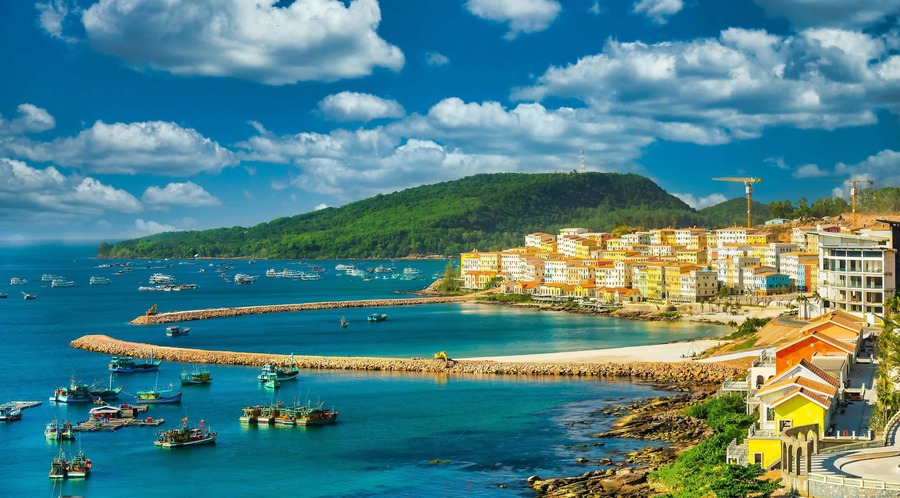 where to go as first-time visitors to Vietnam