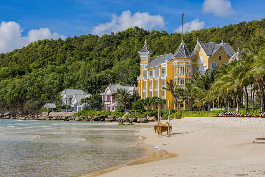 JW Marriott Phu Quoc Emerald Bay Resort & Spa - luxury hotels in Phu Quoc
